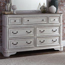  Liberty Furniture Industries Inc. Magnolia Manor 244-BR-CPBDMCN 7 pc King Panel Bedroom Set IMAGE 4