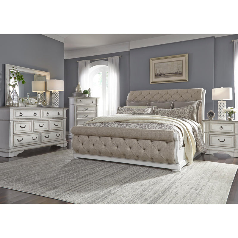  Liberty Furniture Industries Inc. Abbey Park 7-Drawer Dresser 520-BR31 IMAGE 4