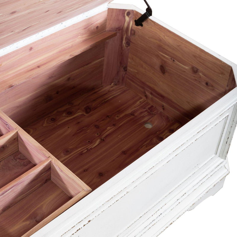  Liberty Furniture Industries Inc. Magnolia Manor 244-OT1013 Storage Trunk IMAGE 8